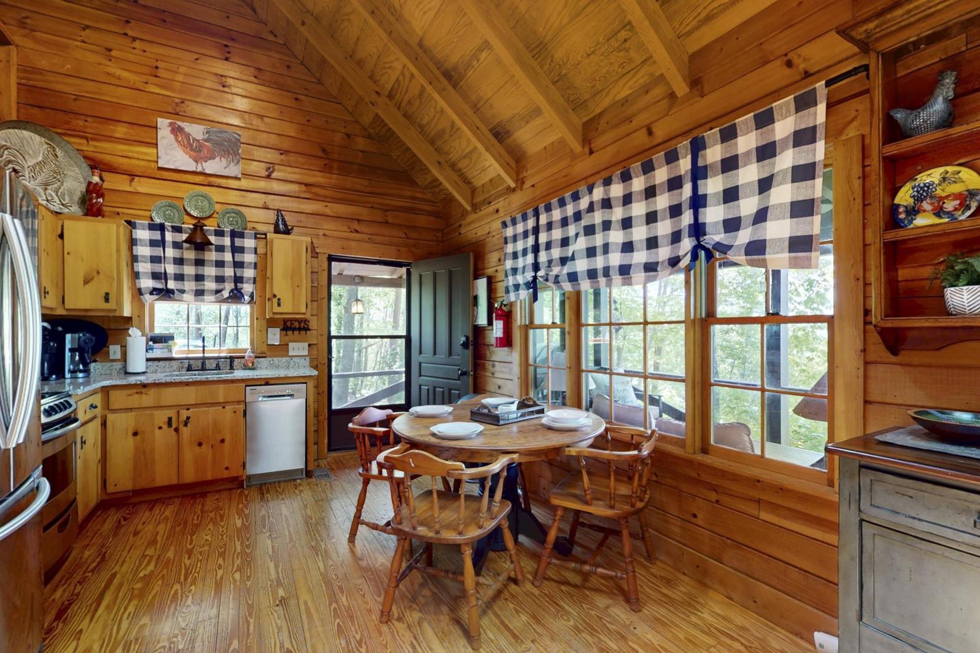 Misty Mountains Villa Blue Ridge Exterior photo